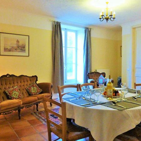 Chateau Du Fraissinet, 6 Gites Sleeping 2-8 Guests, Pool And River On Site La Tronche  Екстериор снимка